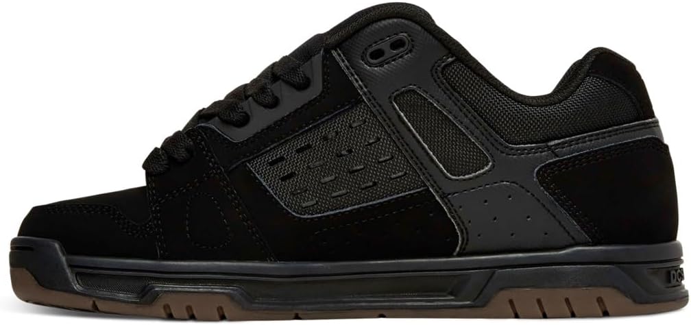 Black/Gum Low Top Skate Shoe L5493