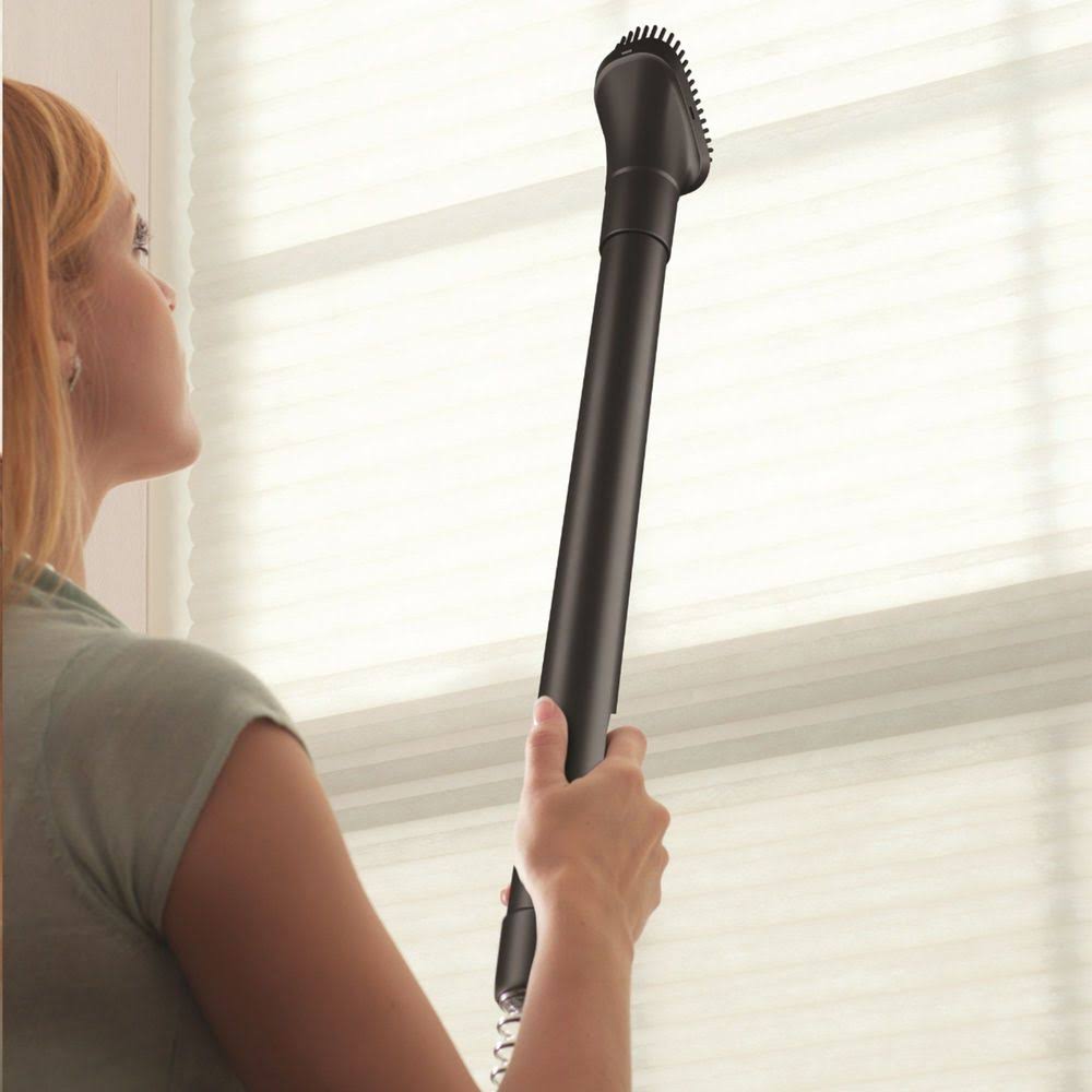 Upright Bagless Vacuum Y589157