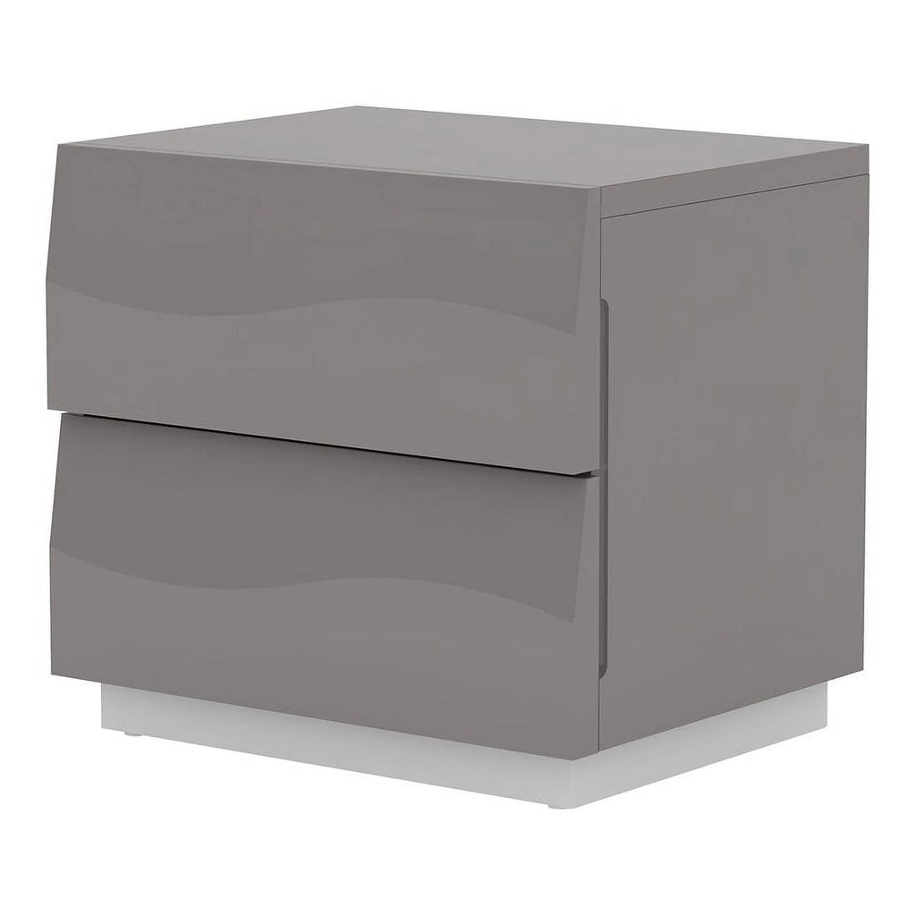 4-Piece Bedroom Set with Chest Dresser and 2 Nightstand in Gray M146843
