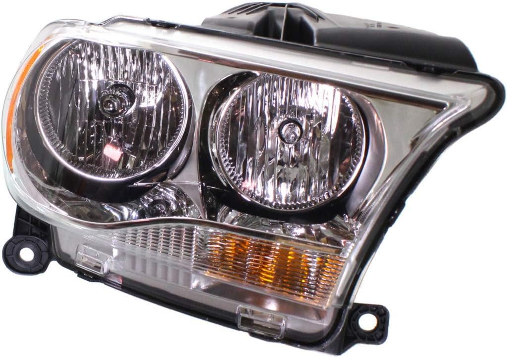Halogen Headlight Driver and Passenger Side with Bulbs X675