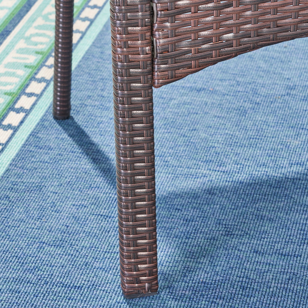 5 Piece Wicker and Acacia Wood Dining Set F34013