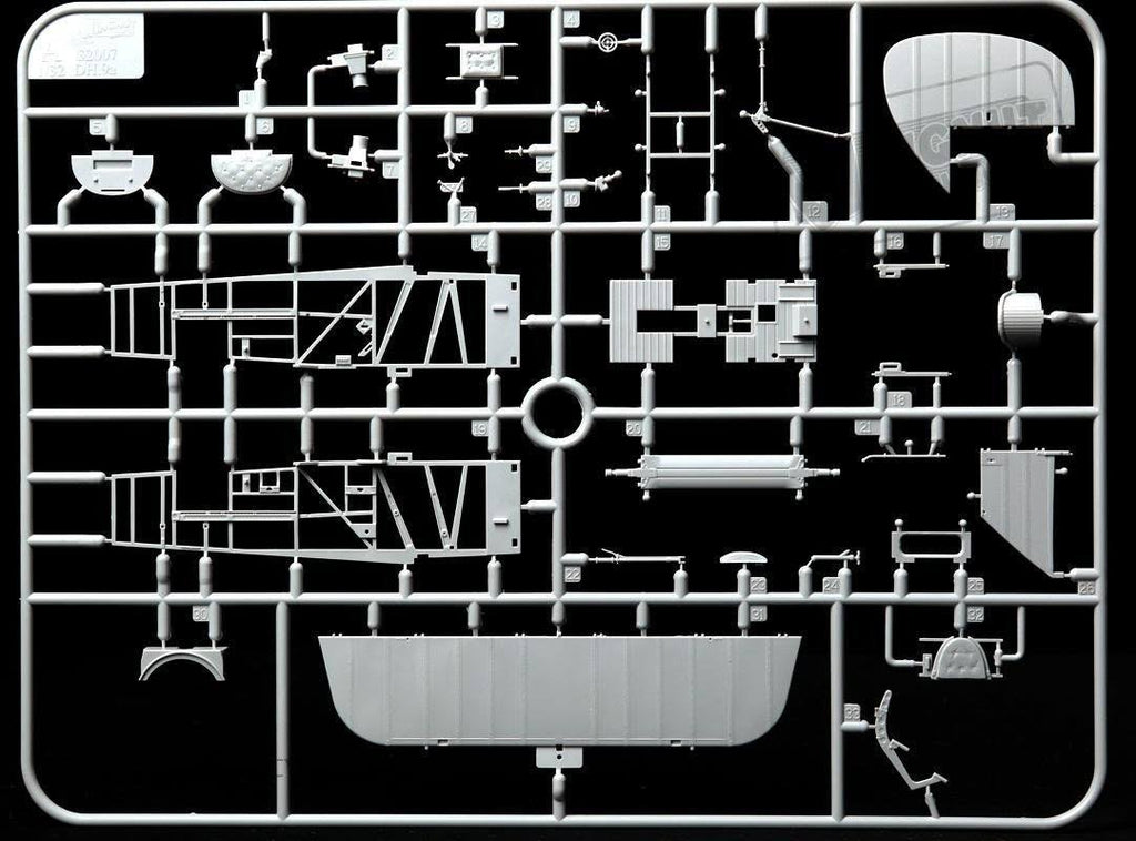 1/32 Scale Plastic Model Kit S561