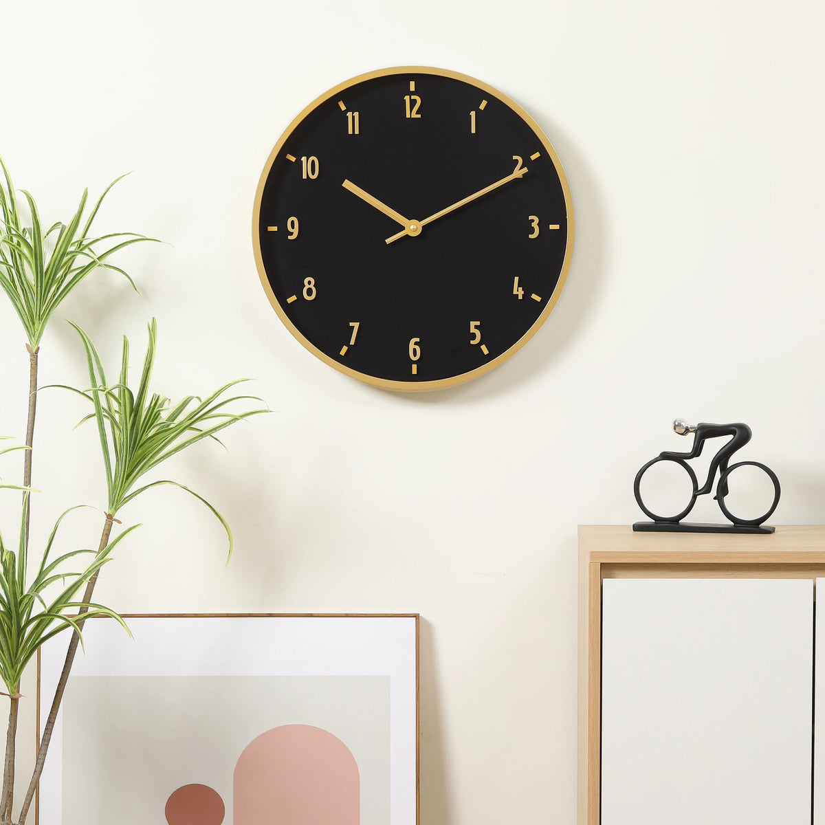 20" Round Indoor Black and Gold Analog Wall Clock with Arabic Numbers H755