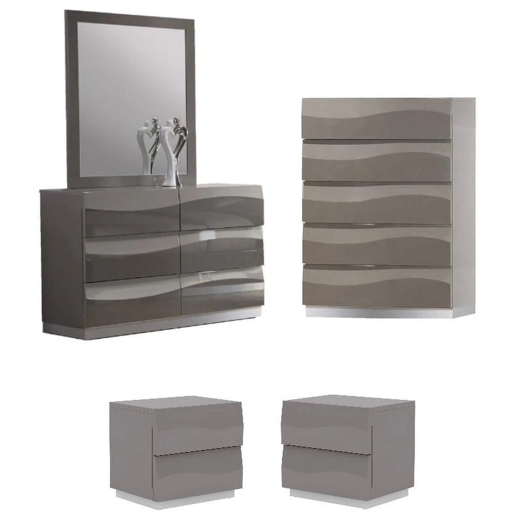 4-Piece Bedroom Set with Chest Dresser and 2 Nightstand in Gray M146843