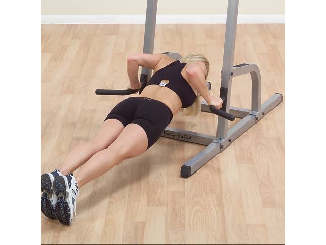 Vertical Knee Raise Dip Pull Up Station G40820