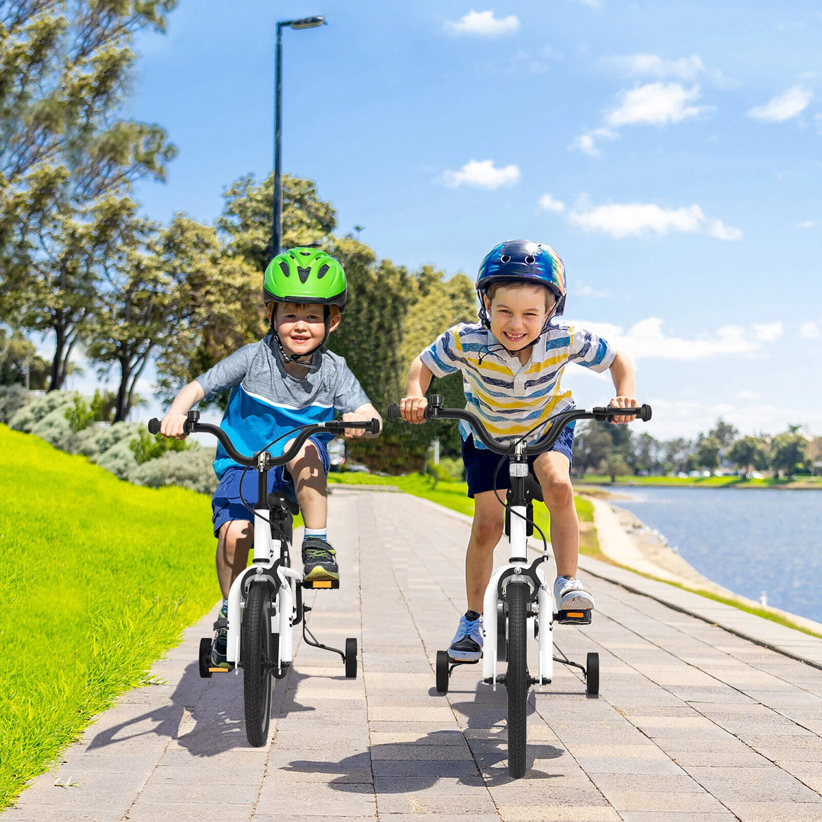 14 Inch Kids Bike with Training Wheels and Basket U572638