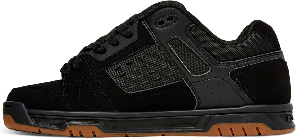 Black/Gum Low Top Skate Shoe L5493
