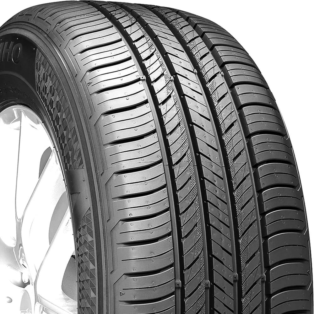 Set of 4 255/60R19 109H All Season Tires Z533