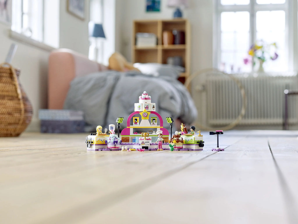 LEGO Friends Creative Building Toy (361 Pieces) Y309632