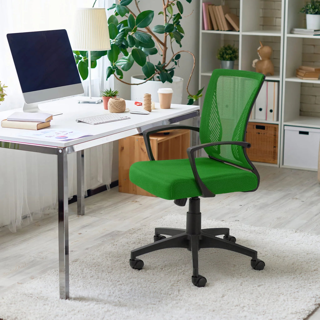 Black Swivel Manager's Chair U58911